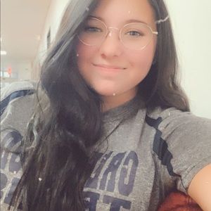 Meet your Posher, Kelsey